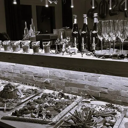 Privat & Boutique Plauer מלון *